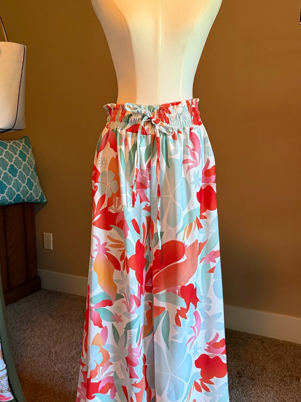 Printed Elastic-Waist flowy pants- Coral & Aqua